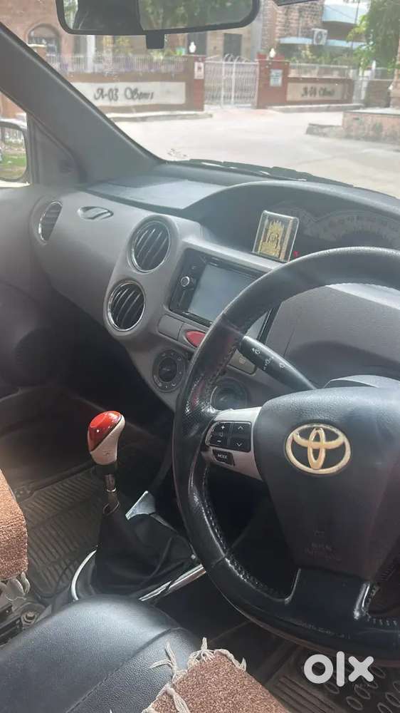 Toyota Etios Vx 2011 कार
