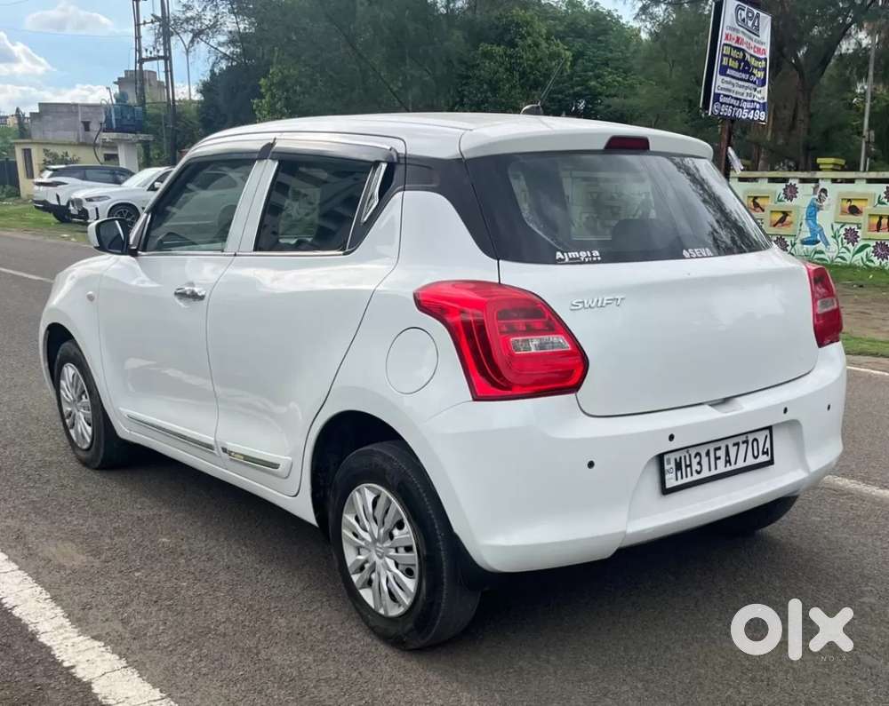 Maruti Suzuki Swift Lxi Optional-o, 2018, Petrol