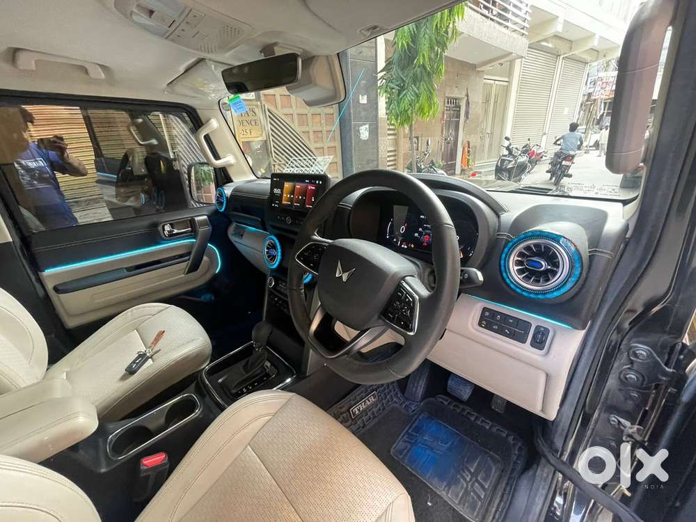 Mahindra Thar Roxx 2025