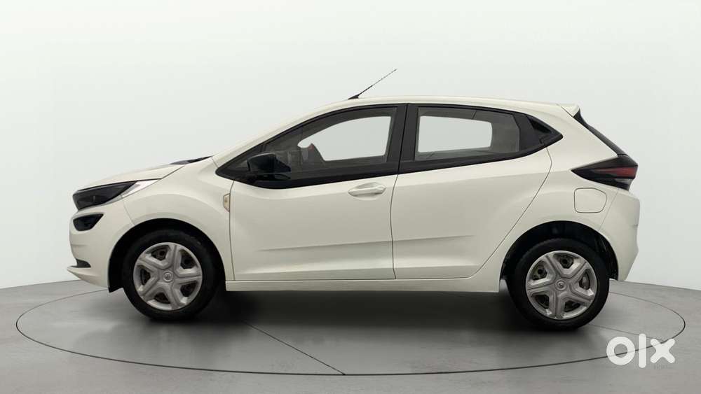 Tata Altroz 1.2 Xm Plus, 2021, Petrol