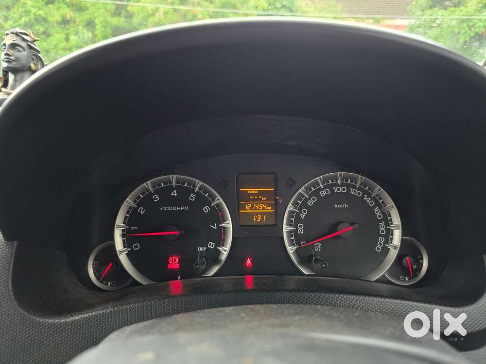 Maruti Suzuki Swift Vxi, 2017, Petrol