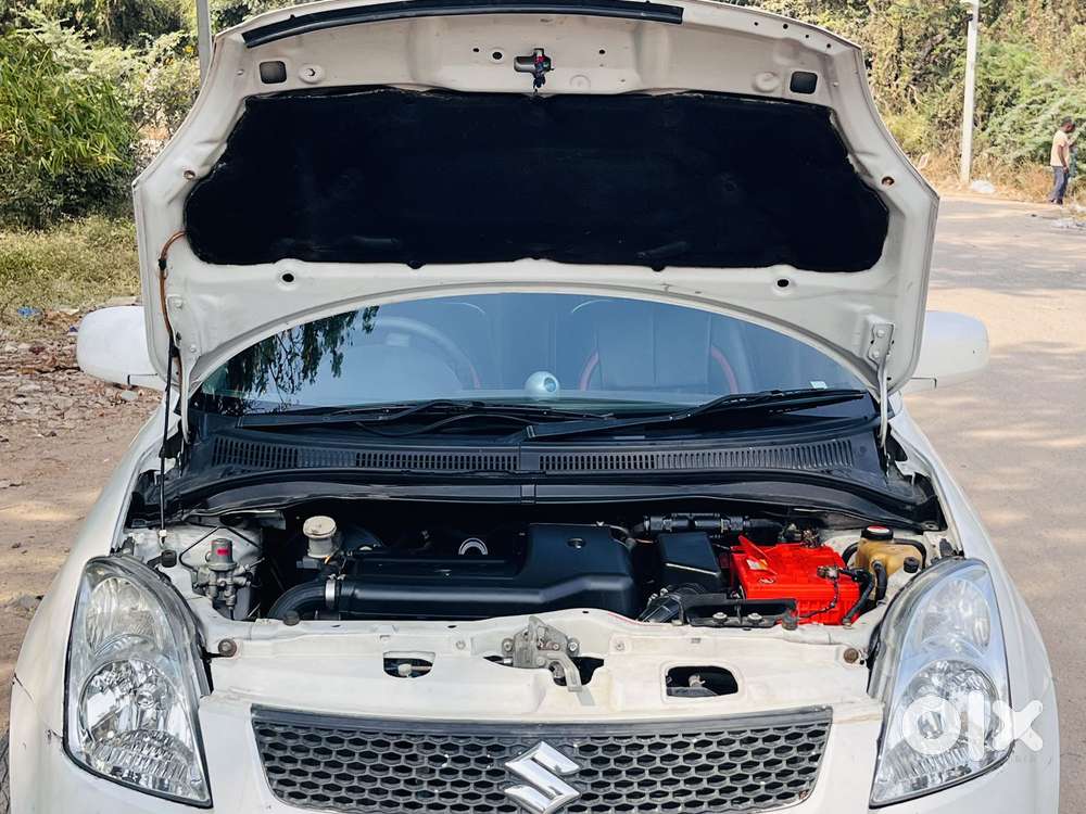 Maruti Suzuki Swift Dzire Tour Ldi, 2016, Diesel