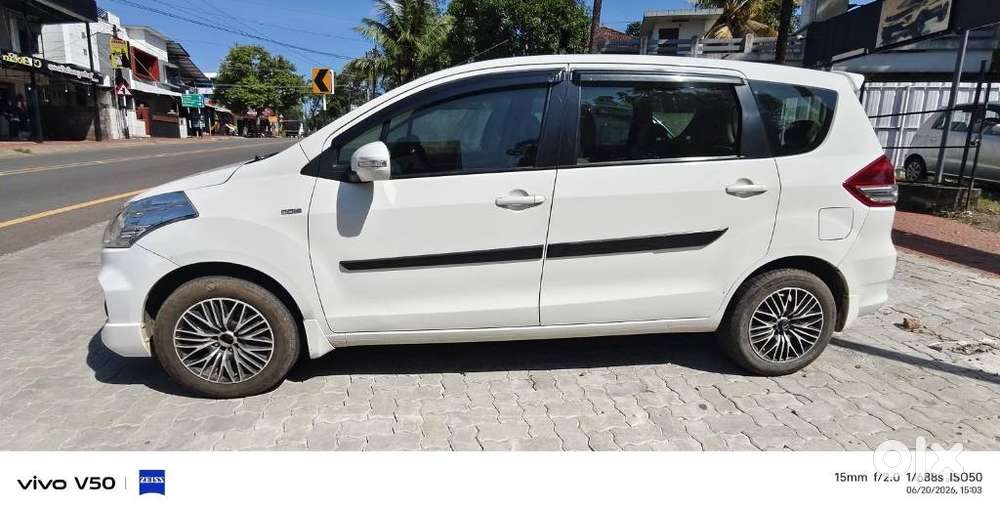 Maruti Suzuki Ertiga, 2018, Petrol