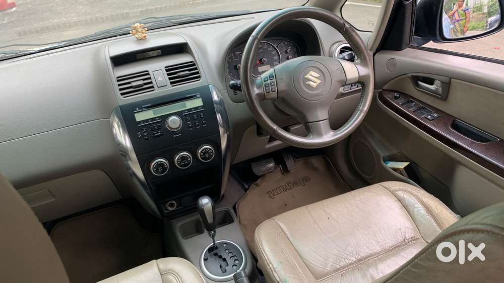 Maruti Suzuki Sx4 Zxi At, 2011, Petrol