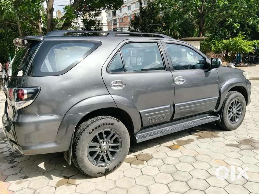 Toyota Fortuner, 2015, Diesel