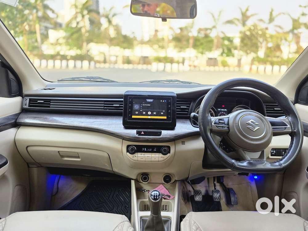 Maruti Suzuki Ertiga Zxi (o) Cng [2022-2023], 2022, Cng & Hybrids