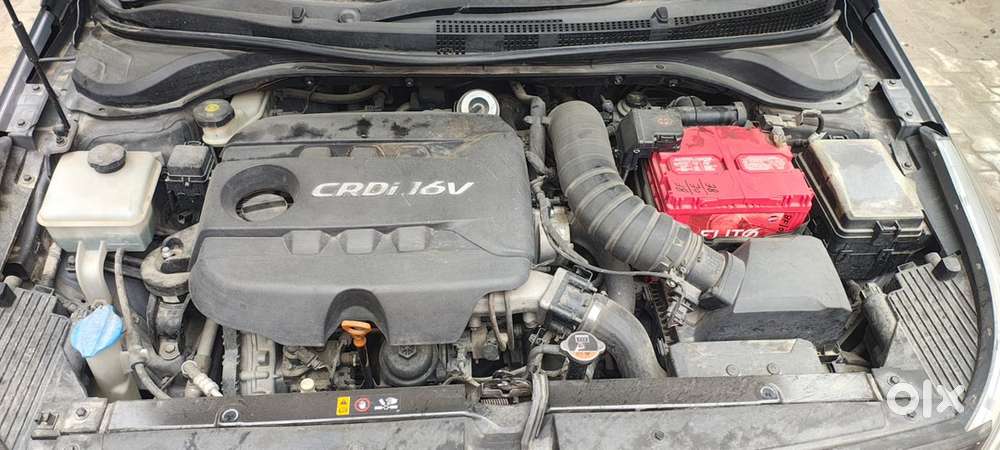 Single Hand Driven Car