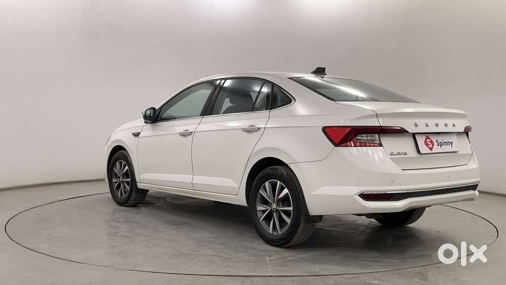 Skoda Slavia Style 1.5l Tsi Dsg, 2022, Petrol