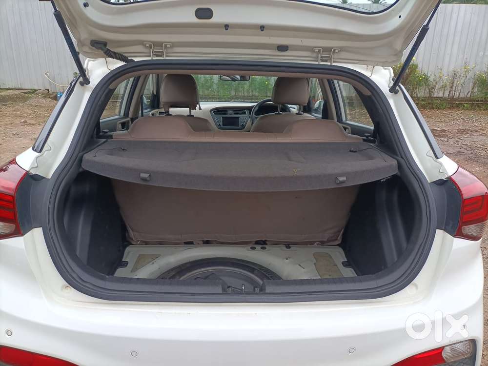Hyundai Elite I20 Asta 1.2 At, 2018, Petrol