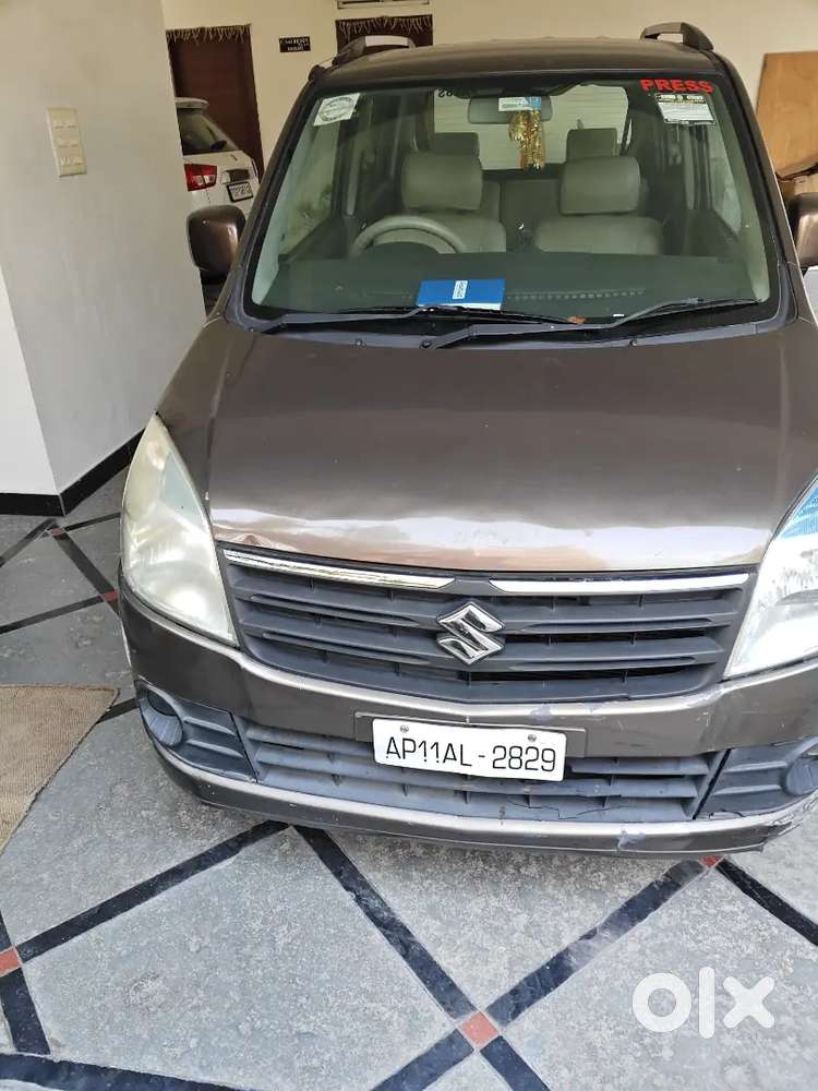 Maruti Suzuki Wagon R 2011vxi Top Model Petrol Well Maintained