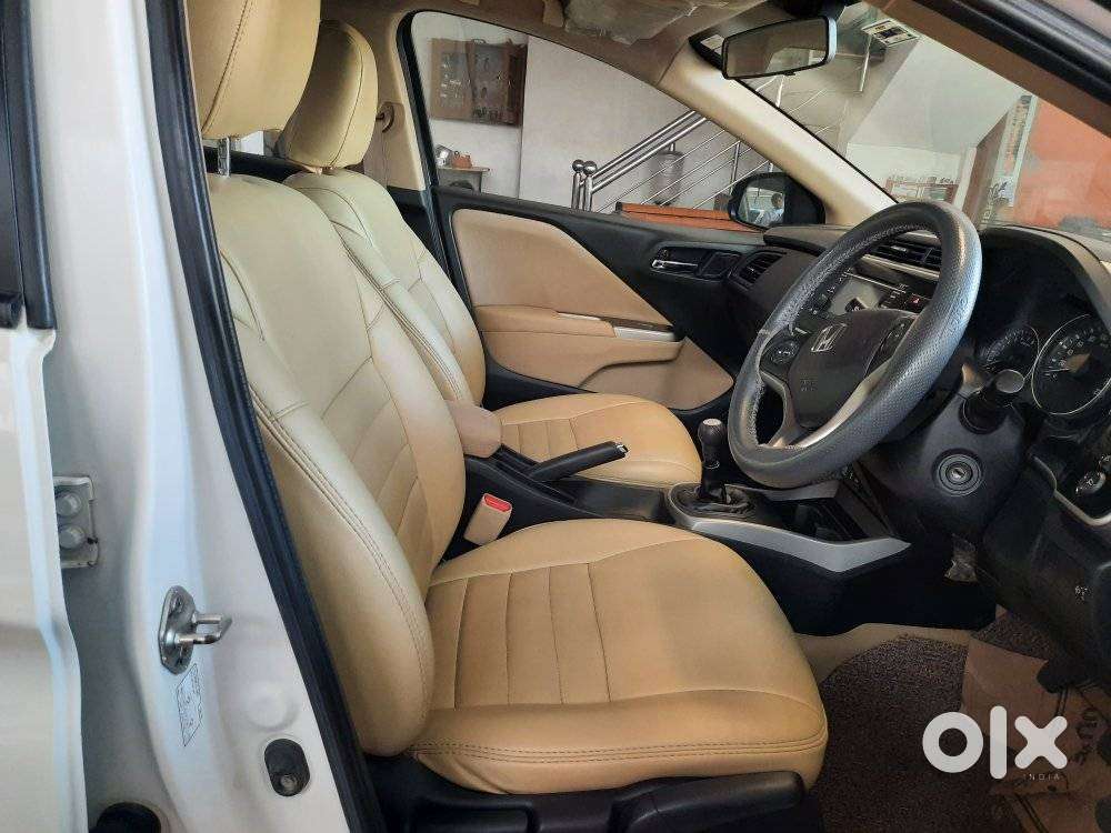 Honda City V Mt Exclusive, 2016, Petrol