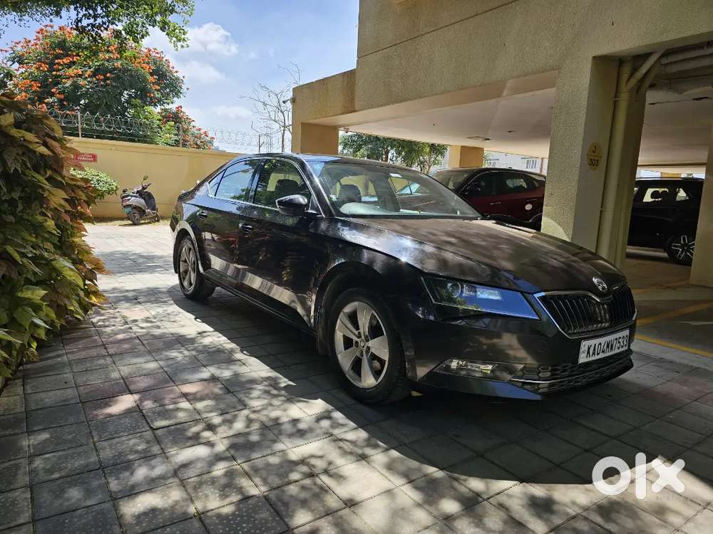 Skoda Superb Style 2019 Petrol Automatic