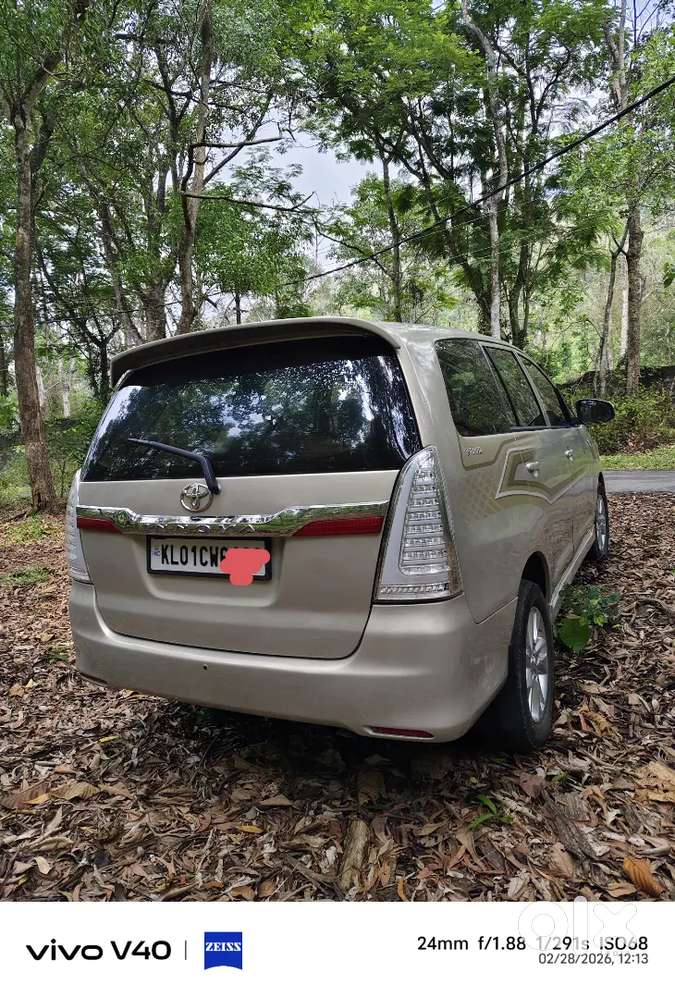 Toyota Innova 2013 Re