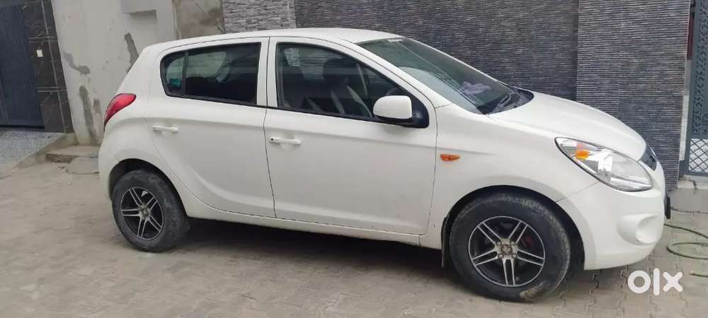 Hyundai I20 2010 Diesel 175000 Km Driven