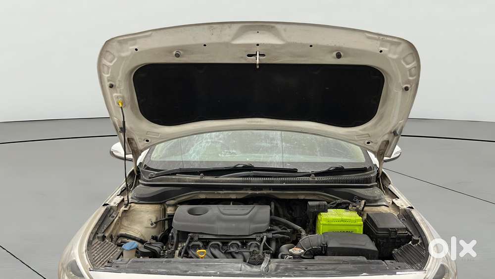 Hyundai Verna 1.6 Vtvt Sx, 2017, Petrol