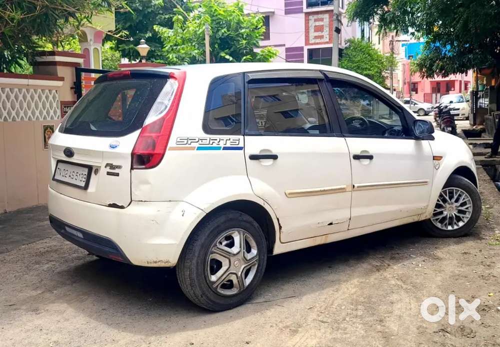 Ford Figo 1.2 Petrol 2011