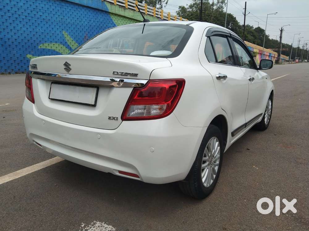 Maruti Suzuki Swift Dzire Amt Zxi, 2018, Petrol