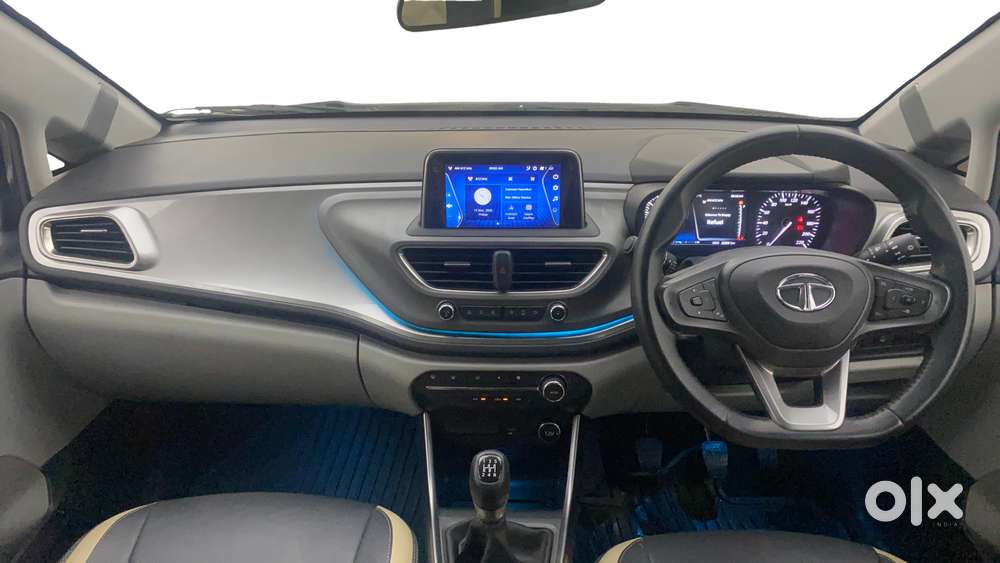 Tata Altroz Xz, 2020, Petrol