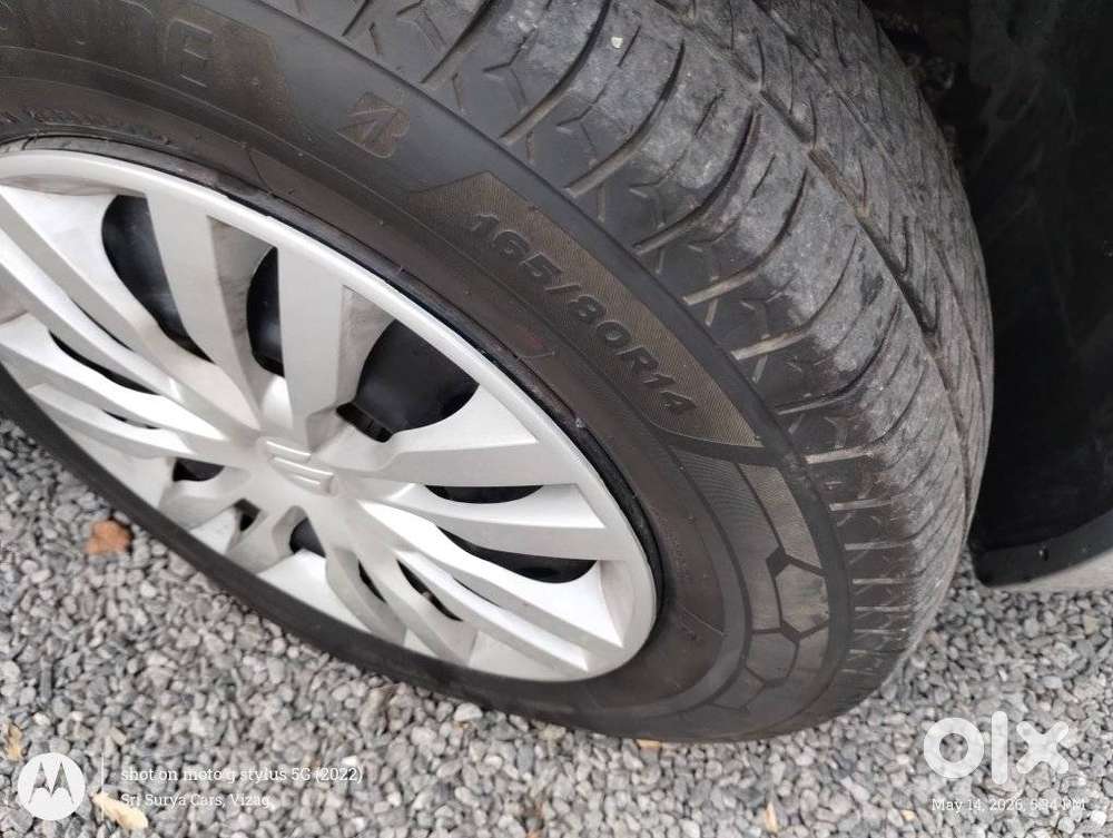 Maruti Suzuki Swift Dzire Vdi Bsiv, 2015, Petrol