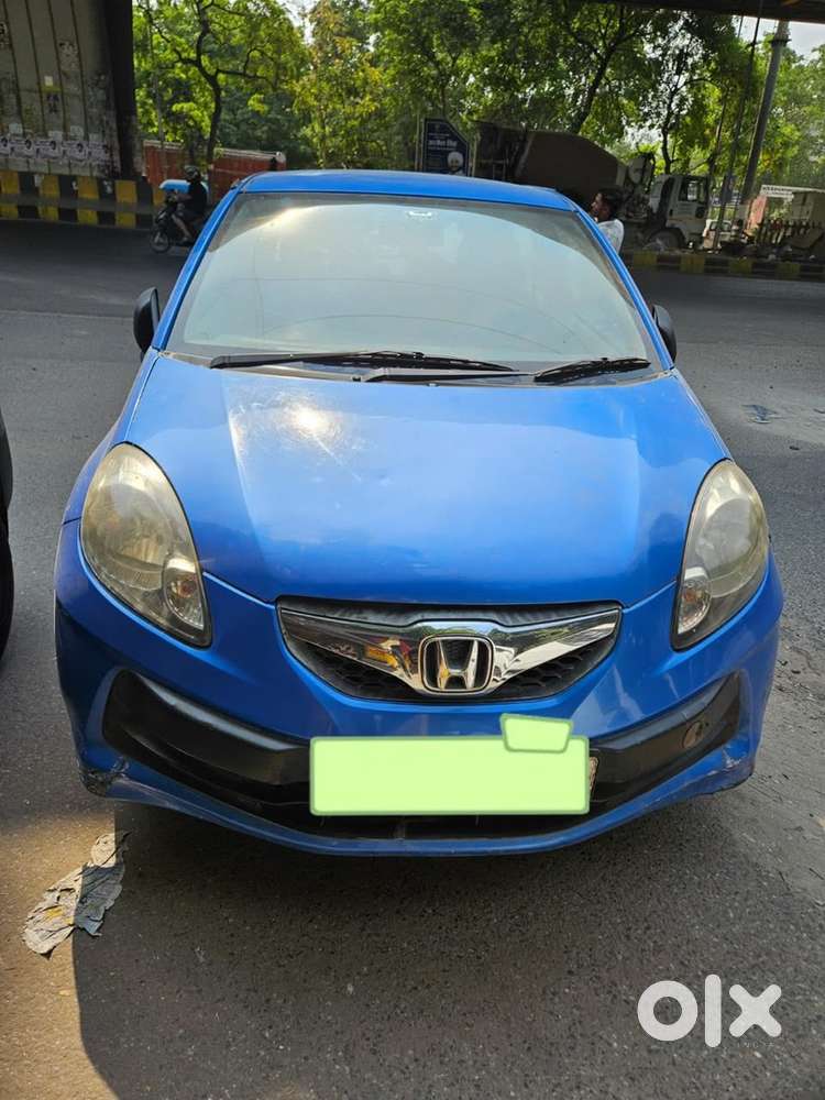 Honda Brio 2012 Petrol Well Maintained