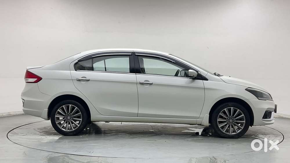 Maruti Suzuki Ciaz Alpha 1.5 At, 2022, Petrol