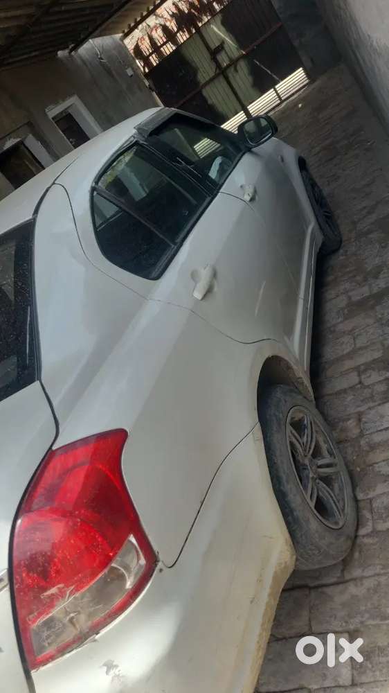 Maruti Suzuki Swift Dzire 2009