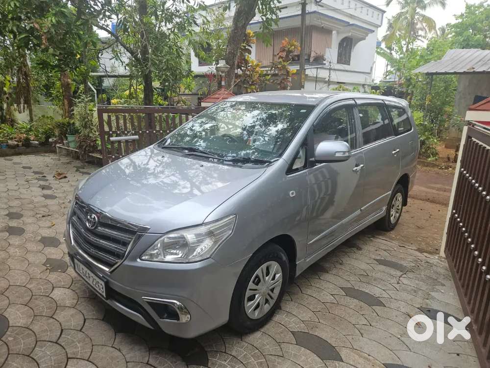 Toyota Innova 2016 Model