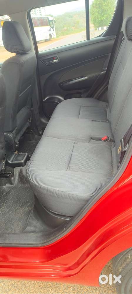 Maruti Suzuki Swift 2012