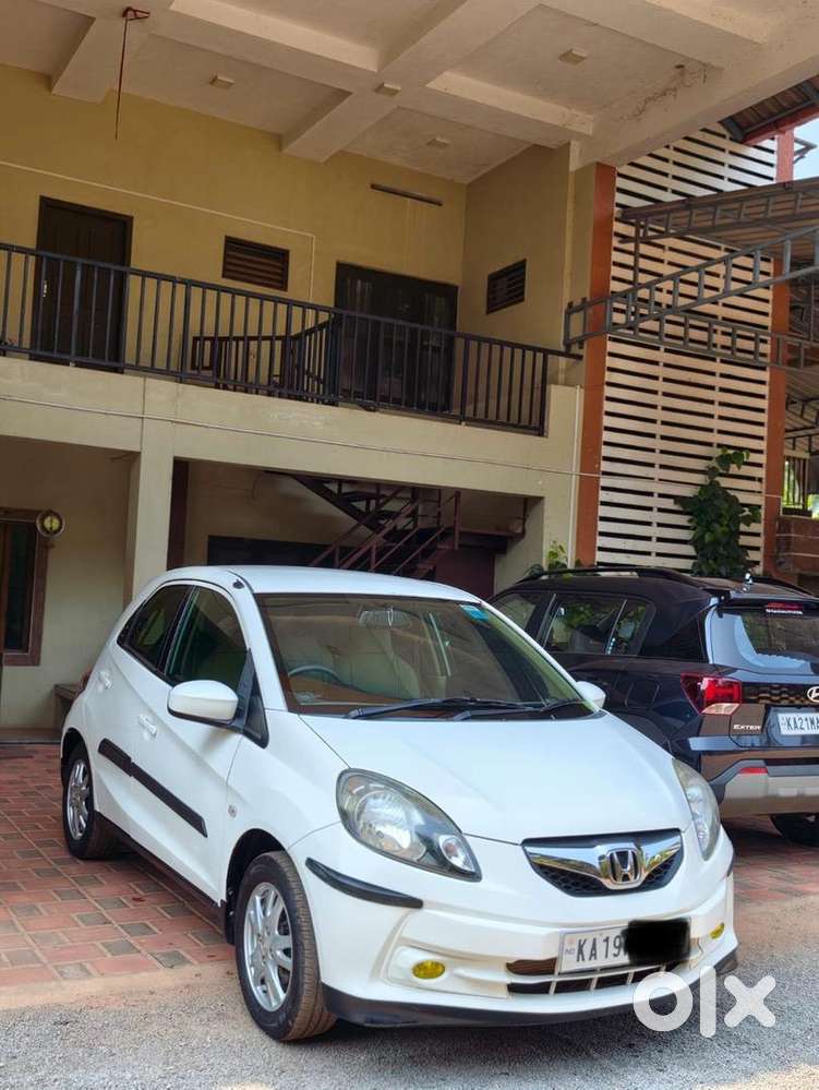 Honda Brio 2014 Petrol 28000 Km Driven
