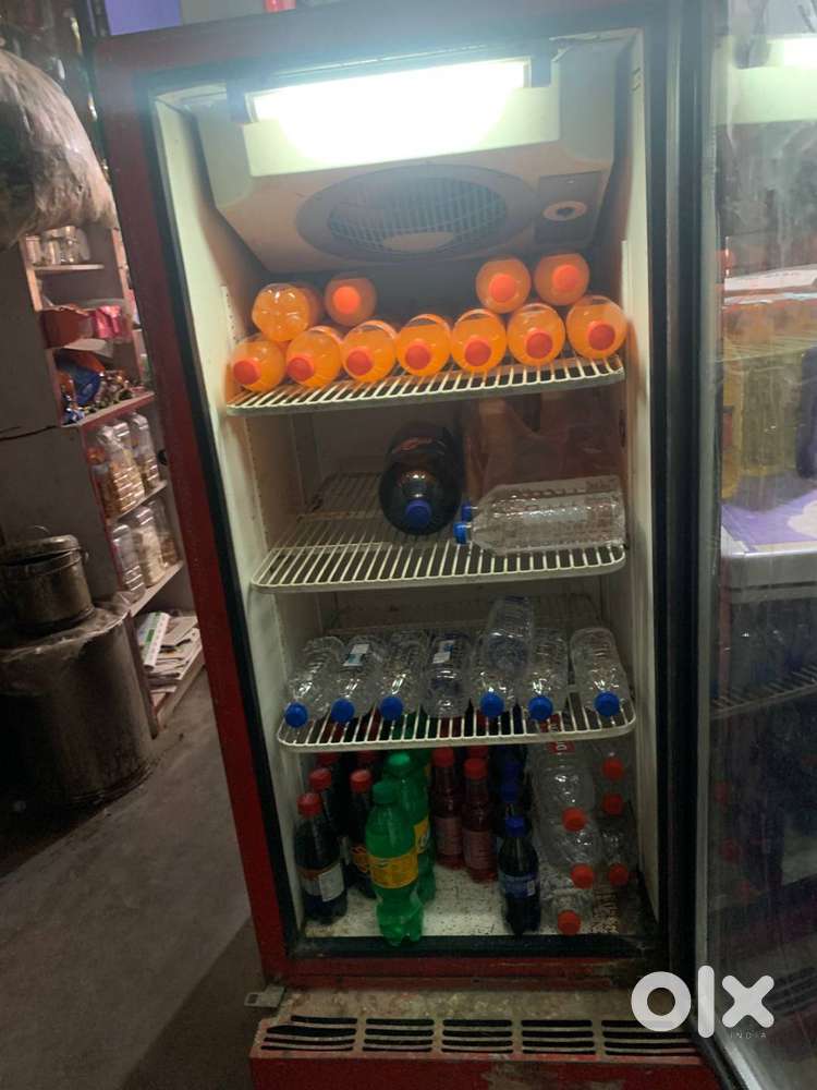 Well-Maintained Frost-Free Fridge - Urgent Sale (Moving Out)
