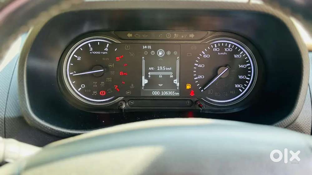 Mahindra Neo
