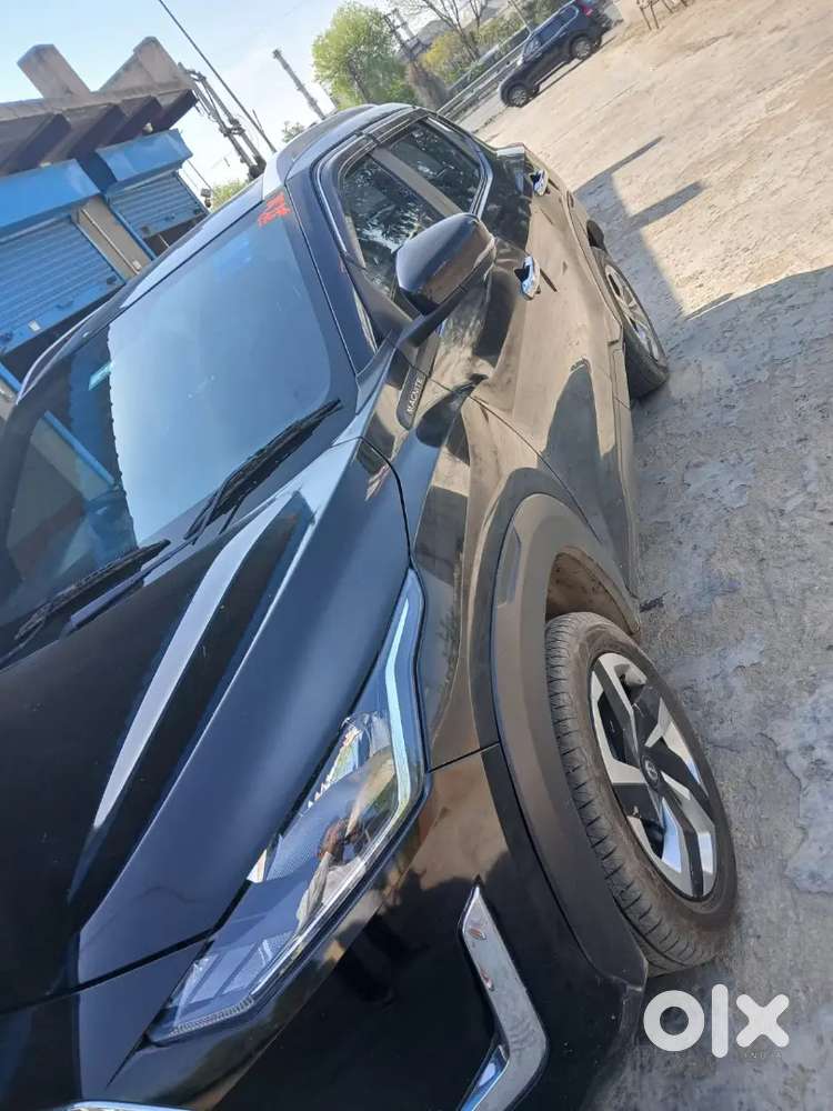 Nissan Magnite 2023 Petrol 52000 Km Driven