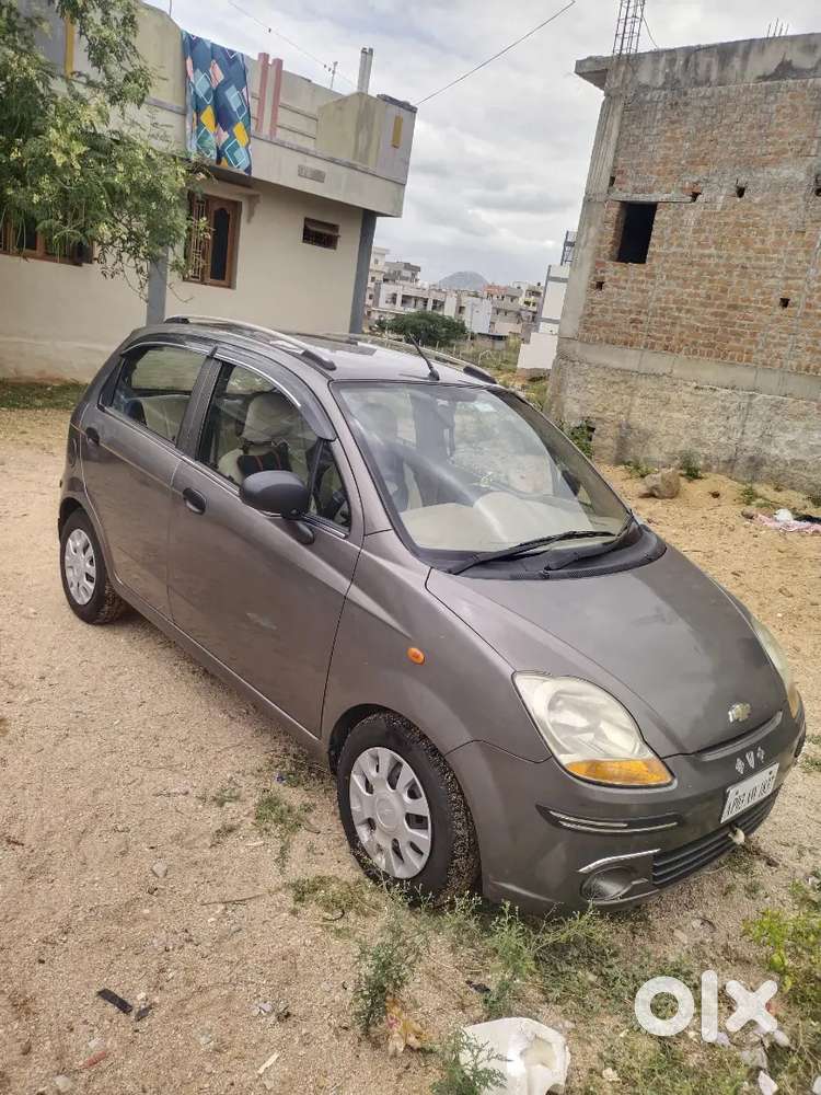 Chevrolet Spark 2011 40kmpl 1kg