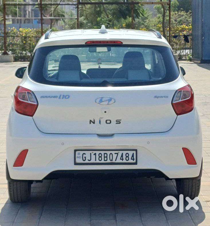 Hyundai Grand I10 Nios Sportz, 2022, Petrol