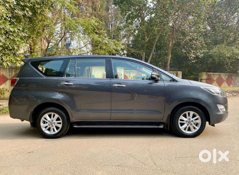 Toyota Innova Crysta 2.4 Vx Mt, 2018, Diesel