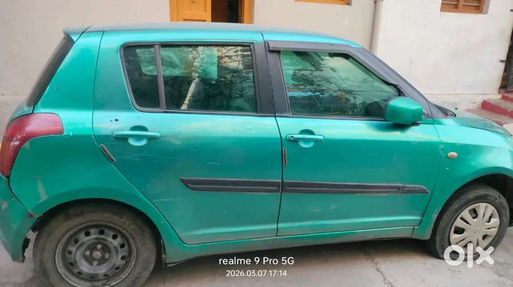 Maruti Suzuki Swift 2005 Petrol 140000 Km Driven