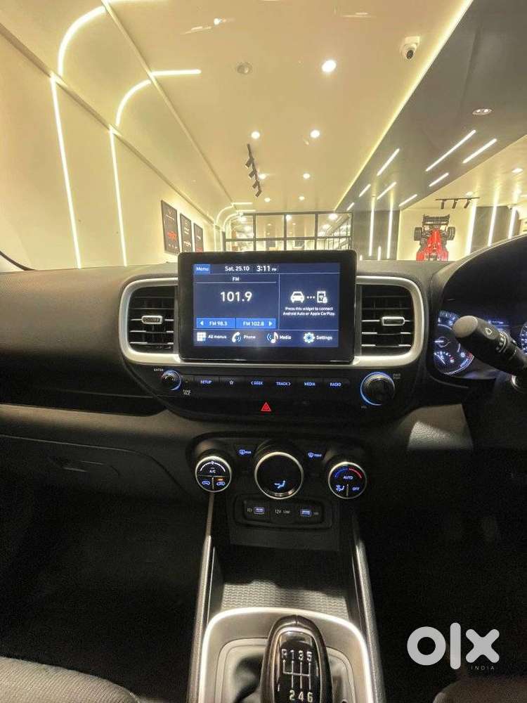 Hyundai Venue 1.0 Sx Turbo Imt, 2021, Petrol