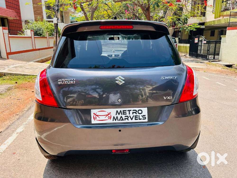 Maruti Suzuki Swift Amt Vvt Vxi, 2017, Petrol