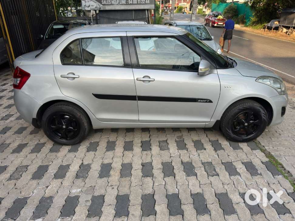 Maruti Suzuki Dzire, 2012, Petrol