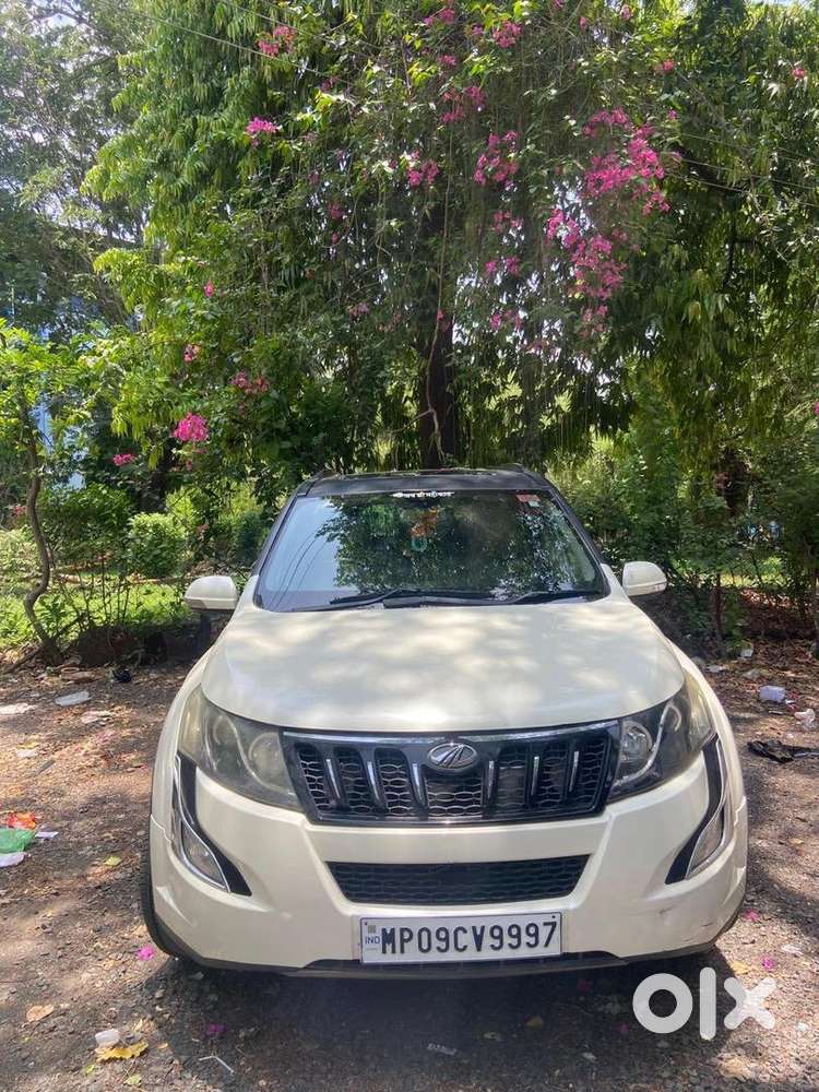 Mahindra Xuv500 2018 Diesel 128000 Km Driven
