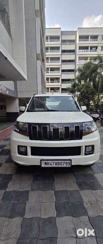Mahindra Xuv300 W8 (o) 1.5 Diesel Amt, 2017, Diesel