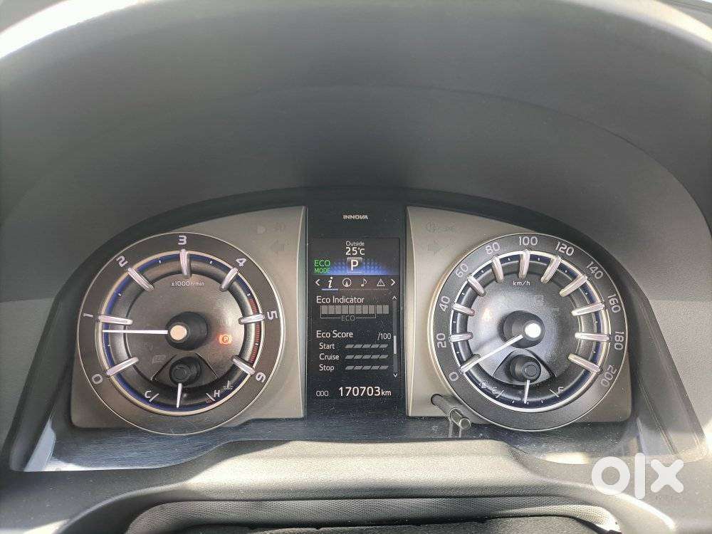 Toyota Innova Crysta 2.8z Automatic, 2017, Diesel