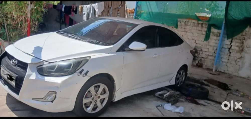 Hyundai Verna