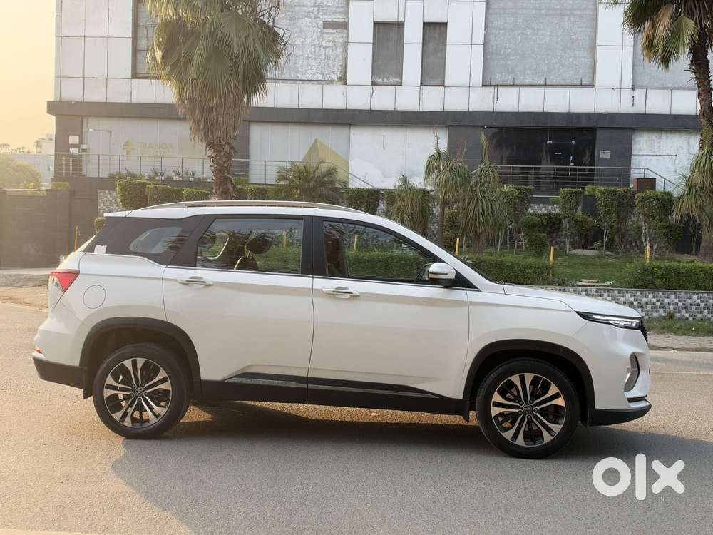 Mg Hector Plus Sharp Pro 1.5 Turbo Petrol Cvt 6 Str, 2021, Petrol