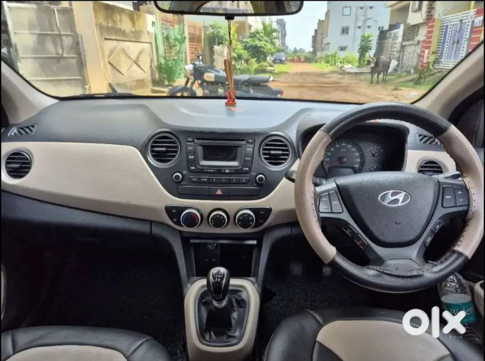 Hyundai Xcent 2015