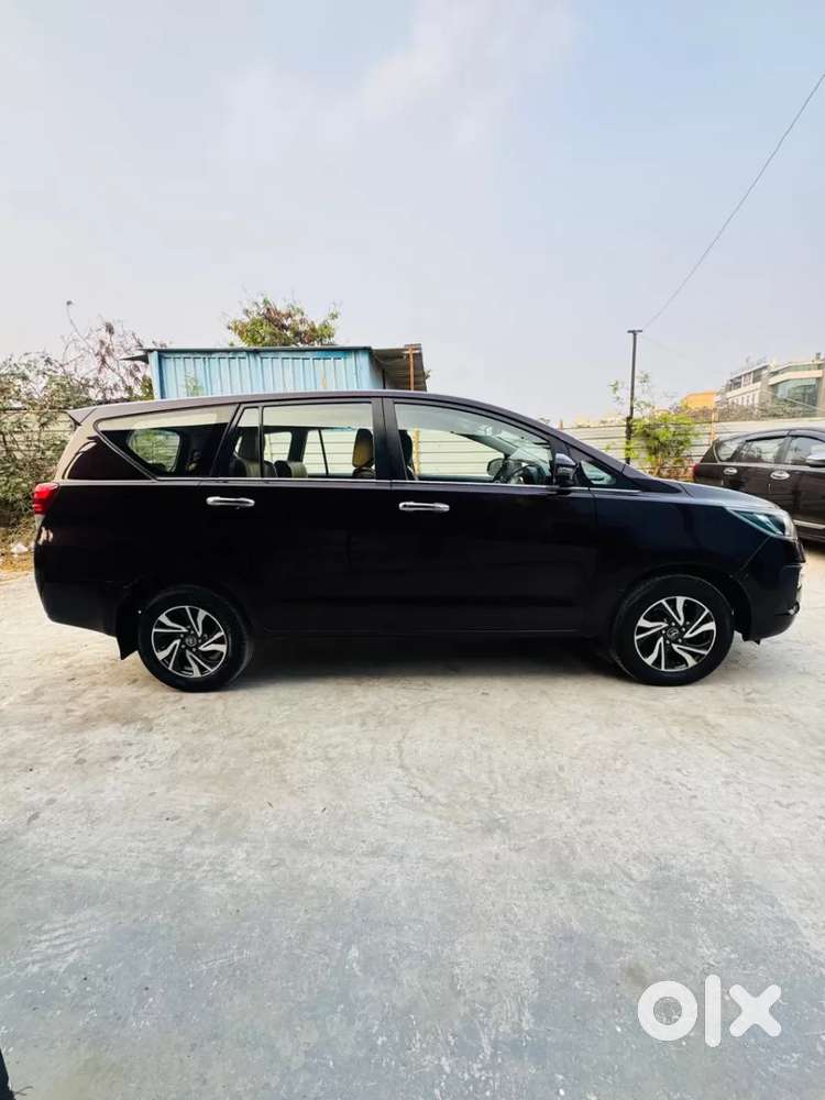 Toyota Innova Crysta 2.4 G Mt 7 Str, 2021, Diesel