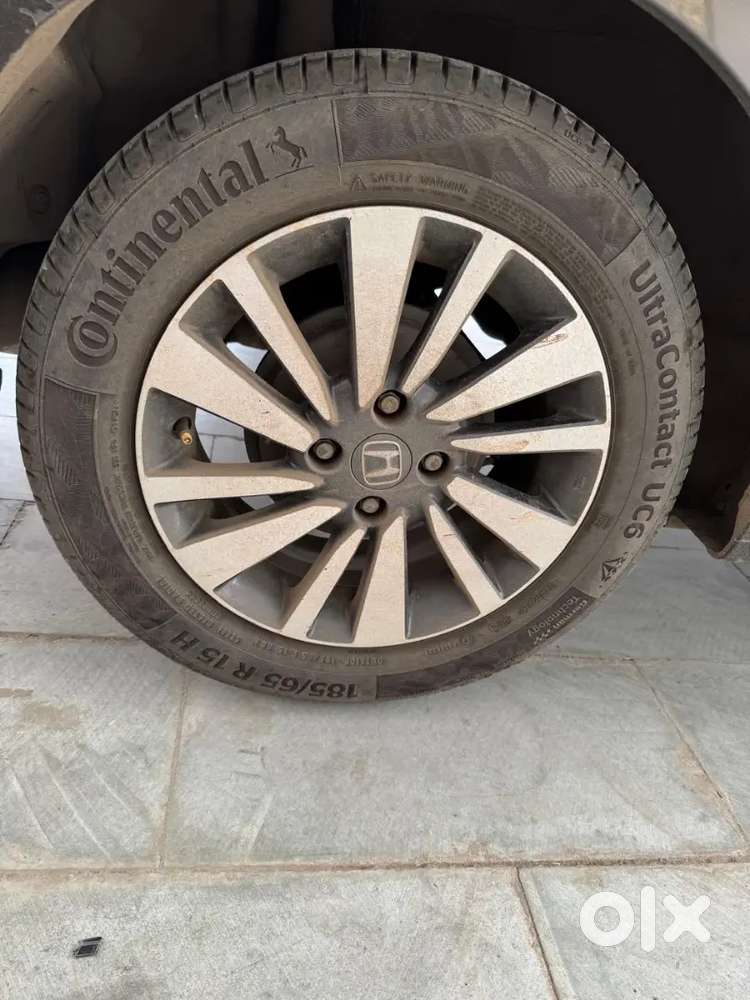 Honda City 2023 Brown Cvt Automatic Petrol New Tyres