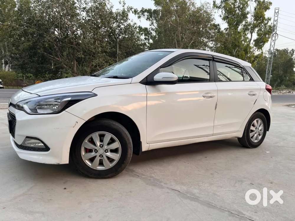 Hyundai I20 Sportz 1.2 Bs-iv, 2018, Petrol