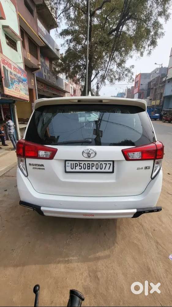 Toyota Innova Crysta2.4g 2018