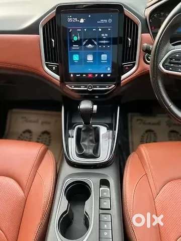 Mg Hector Plus 1.5 Sharp Turbo Cvt 6 Str, 2022, Petrol
